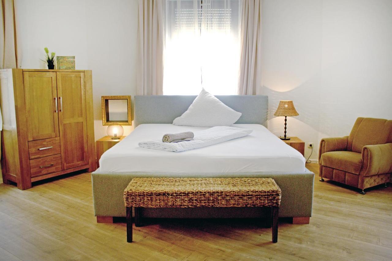 Apartment Eva Chemnitz Buitenkant foto